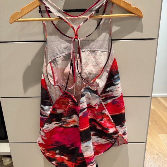 Lululemon Multicolored Tank Top, Size 6 - Picture 2 of 2